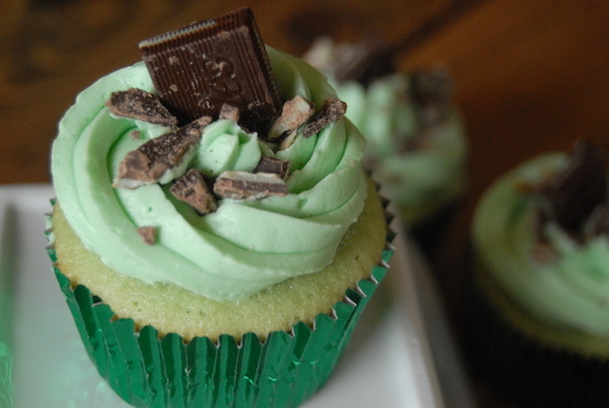 Mint Shamrock Milkshake Cupcakes
