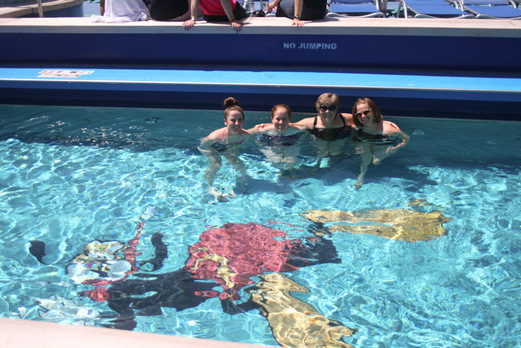 Disney Wonder Cruise Goofy pool