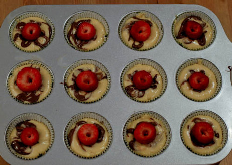 strawberry banana nutella crepe cupcakes