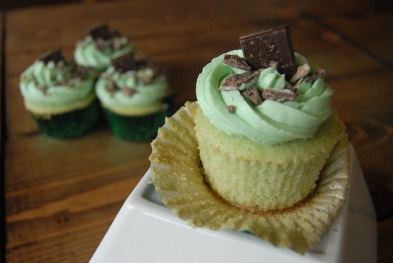 Mint Shamrock Milkshake Cupcakes