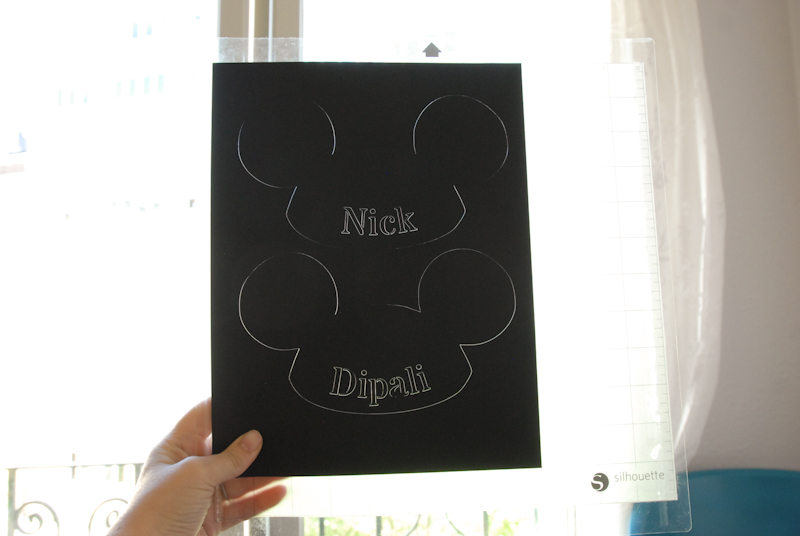 Disney Cruise Door Decorations, Lille Mickey Ear hat name sign | domesticated-engineer.com